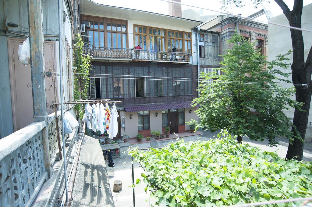 Apartment In Purtseladze Street Tbilissi Extérieur photo