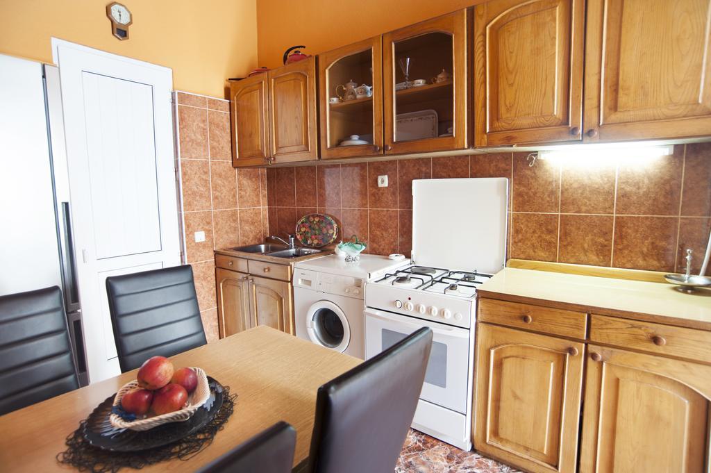 Apartment In Purtseladze Street Tbilissi Extérieur photo