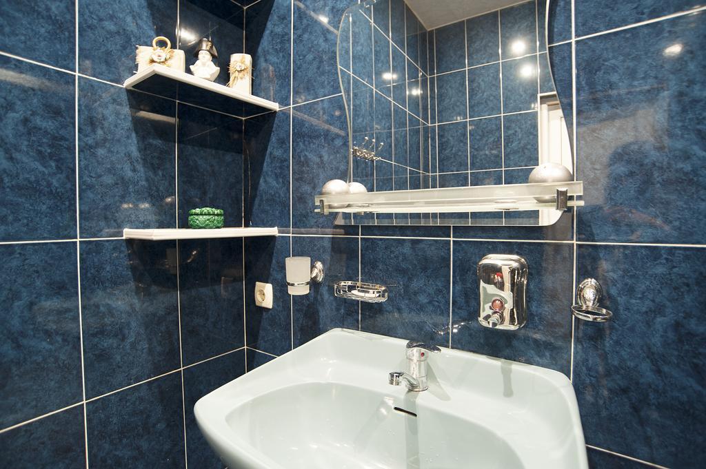 Apartment In Purtseladze Street Tbilissi Extérieur photo