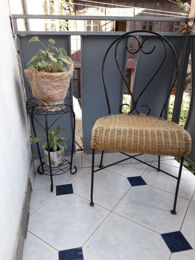 Apartment In Purtseladze Street Tbilissi Extérieur photo